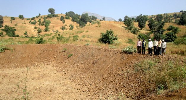 A recently dug farm pond with no water even after the monsoon rains. (Photo by Nidhi Jamwal)
