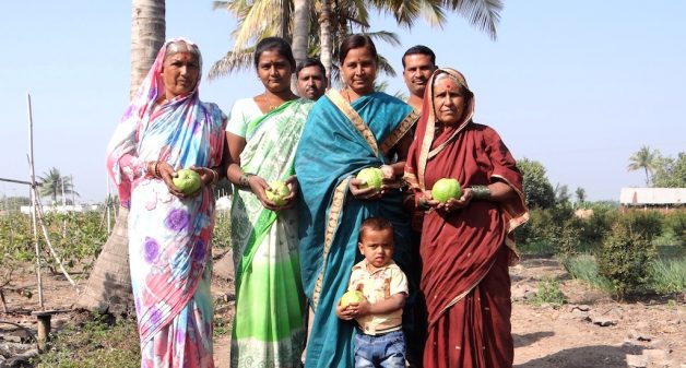 A happy VNR-Bihi grower’s family in Pitkeshwar village in Pune district of Maharashtra. (Photo by VNR Nursery)