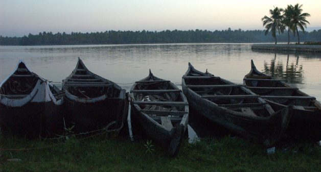 Kerala is a land of water bodies. A state government mission now aims at conserving, cleaning and clearing them up to store water and to aid water transport that the state is known for. The image shows the lagoon of Kadinamkulam in Thiruvananthapuram. (Photo by Climatalk)