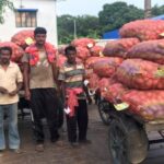 Farmers weighing their produce at the weighbridge in Singur. (Photo by Dhruba Das Gupta)