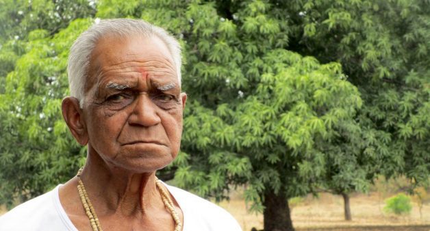 Recurring droughts have reduced the annual income of Ramvithal Valse, a farmer from Sonwati villlage in Latur district of Maharashtra, by 80% in the past 6-7 years. (Photo by Nidhi Jamwal)