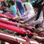 Women of Diezephe craft village make traditional and contemporary clothes on the traditional loin looms (Photo by Ninglun Hanghal)