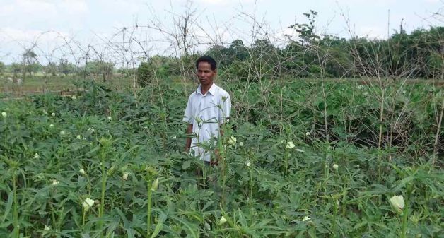 Kamal Saikia, who practises organic farming, says he finds the tips offered by Dakor Boson quite useful (Photo by Azera Parveen Rahman)