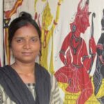 Women artisans like Tina Chhatoi do most of the stitching involved in applique work in Pipli, a hub for traditional and modern applique handicraft (Photo by Rakhi Ghosh)