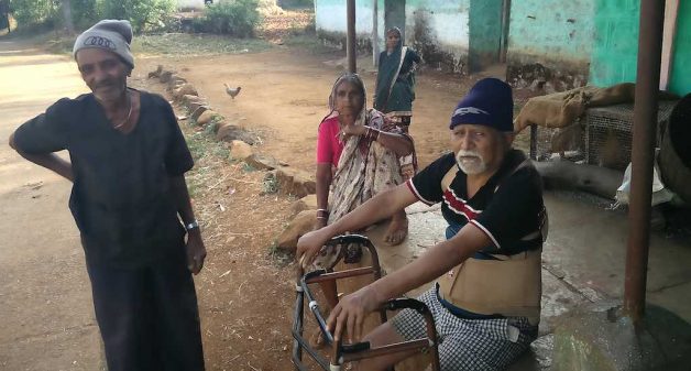 The elderly in villages, like Sakharam Dhendle and Pandurang Dhendle in Ghasir, have severe mobility restrictions and spend substantial amounts on medicine (Photo by Abhijeet Jadhav)