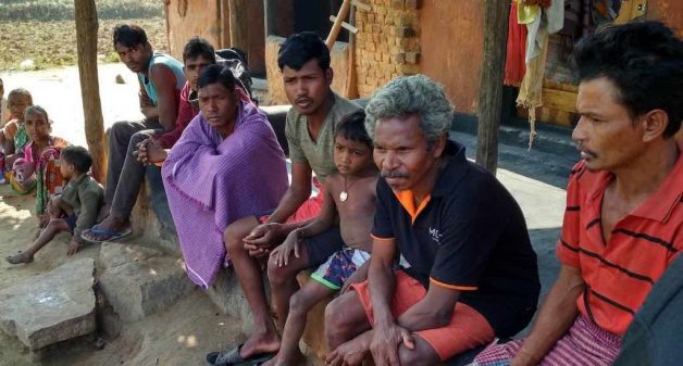 Farmers in Bhuturgaon face difficulties in utilizing surface water and increasing farm income due to lack of irrigation facilities (Photo by VAF)