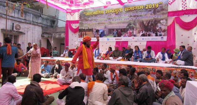 Street plays help the farmers articulate their problems and learn innovative farming practices easily (Photo by Rakhee Roytalukdar)
