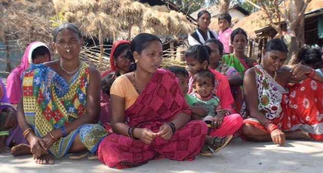 Villagers of Podaguda village in Malkangiri attending the social audit meeting (Photo by Basudev Mahapatra)