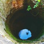Sourcing drinking water from dug wells have become a rarity in many parts of rural India (Photo by Pixabay)